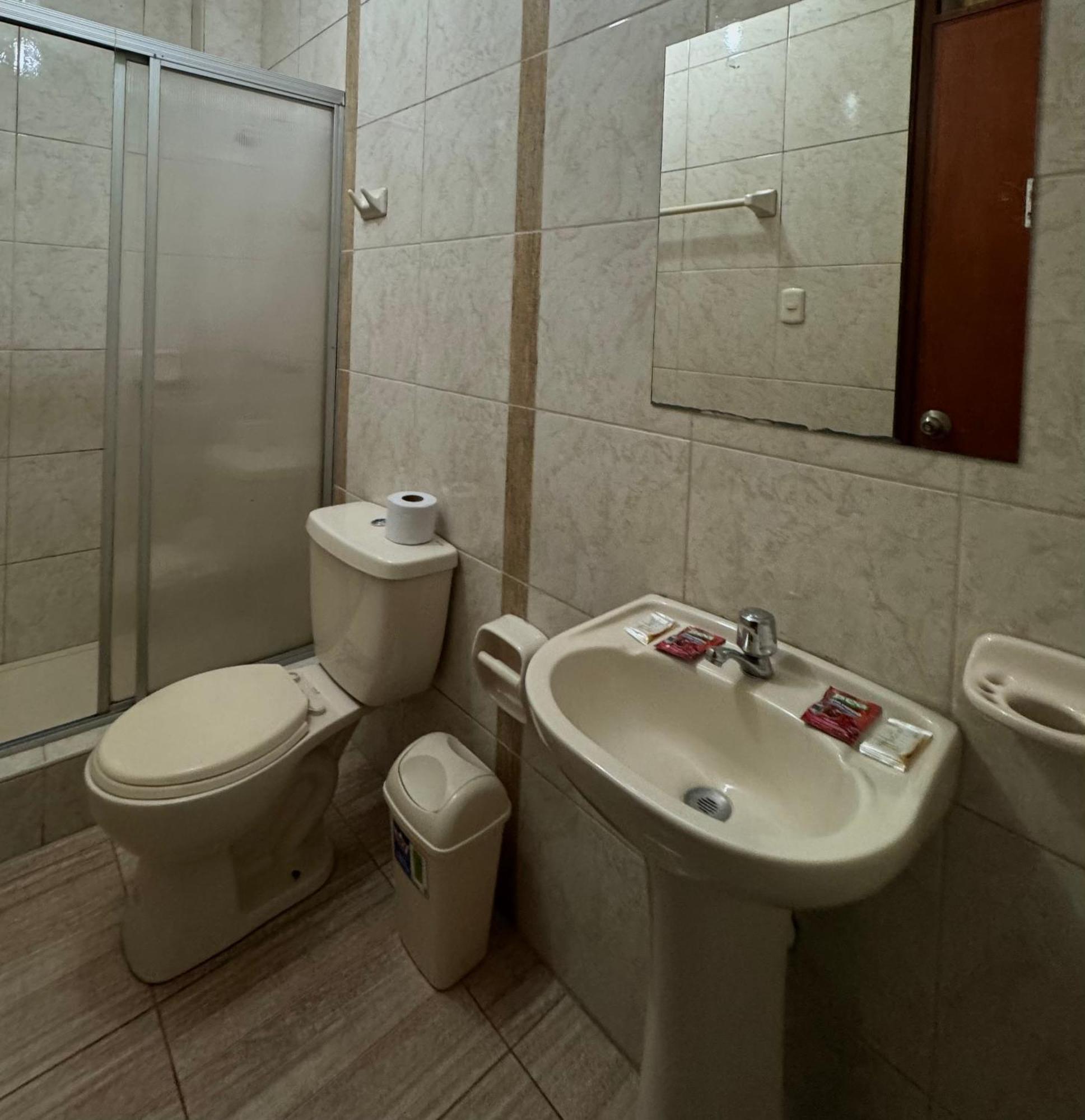 Illari Wari L - Hotel Sauna Ayacucho Exterior photo